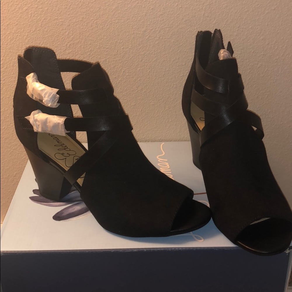 Libby Edelman Opened Toes Booties